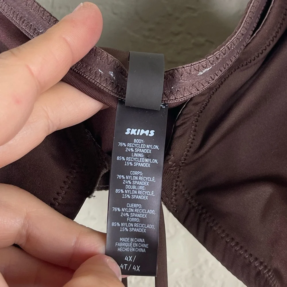 SKIMS Signature Swim Long Sleeve Bikini Top in Cocoa Brown Size 4X